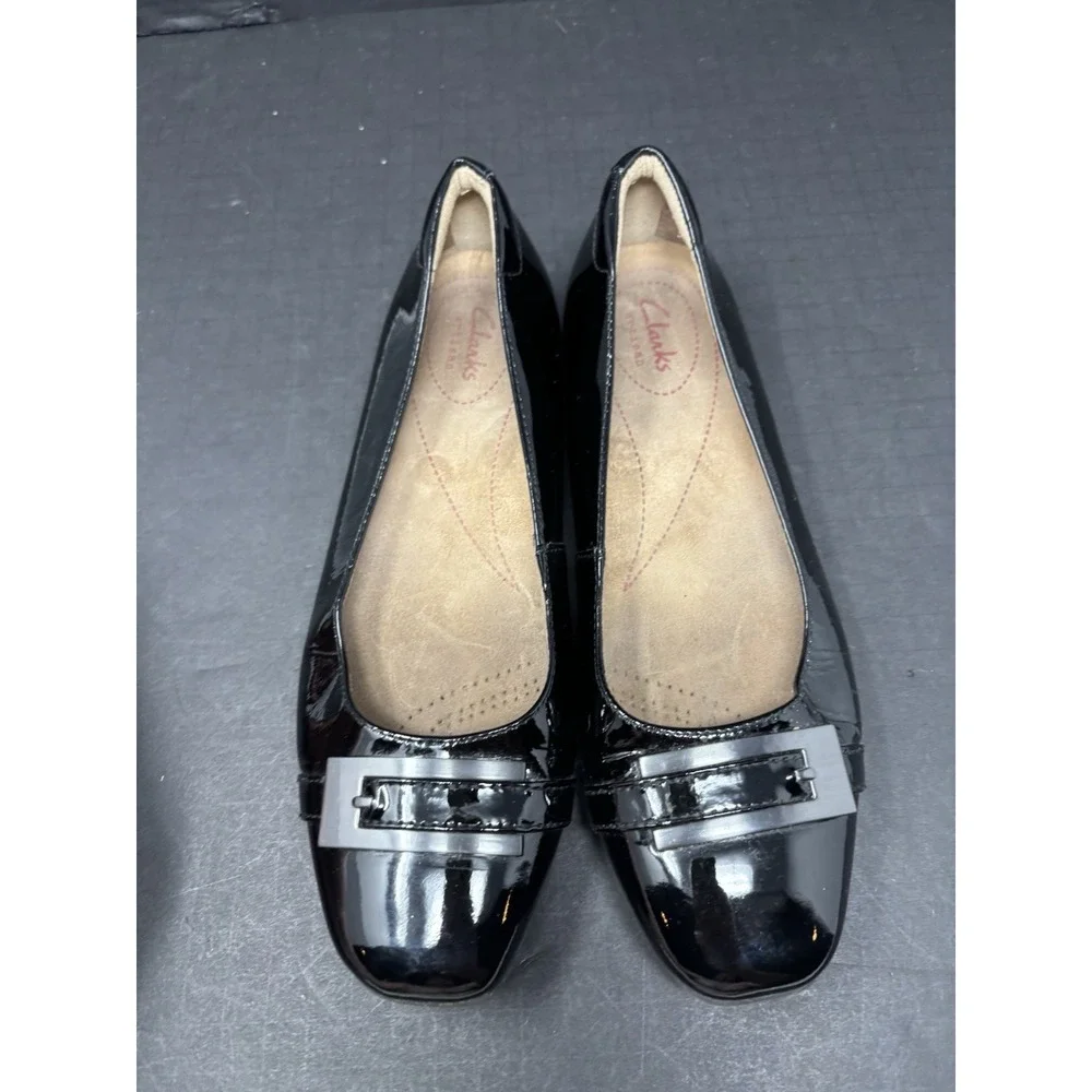 Clarks Artisan Women's Patent Leather Shoe Black Size 7 Wide‎ - Picture 3 of 8